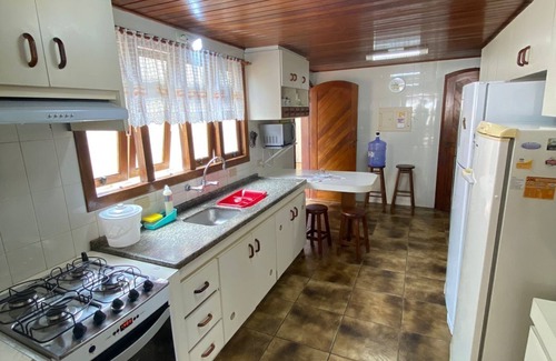 Jurere Internacional House | Great house with 06 bedrooms, pool, odd location, next to the Open!