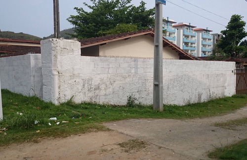 Praia da Enseada House | Great House 100 meters from the beach.