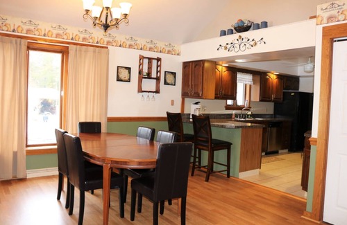 Stow House | Great house for rent in Wells Bay!