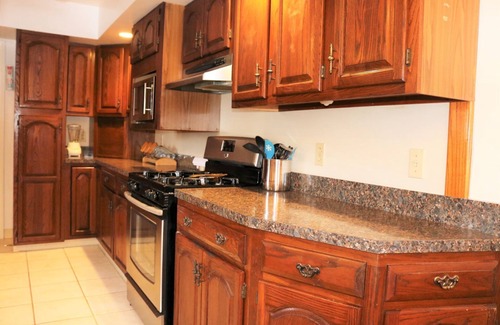 Stow House | Great house for rent in Wells Bay!