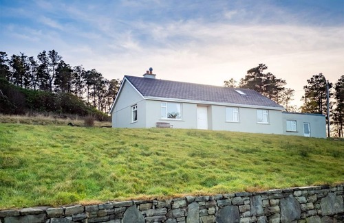 Tullycross Apartment | Great house near Tully cross village. Beautiful Sea views