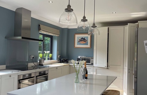Wadebridge House | Great House nr Polzeath on golf course ideal for families