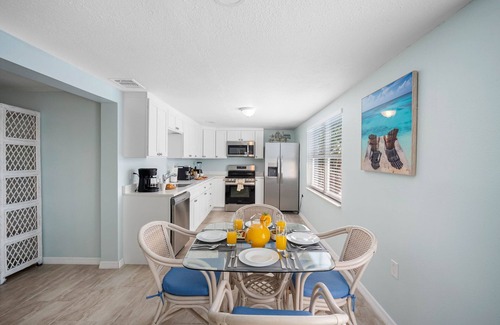 Hudson Beach Estates House | Great Hudson House – Cozy Canalfront Getaway