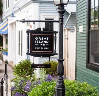 New Castle Hotel | GREAT ISLAND INN - A Modern Boutique Hotel
