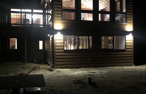 Conover House | Great lake home with 203 feet of private frontage.