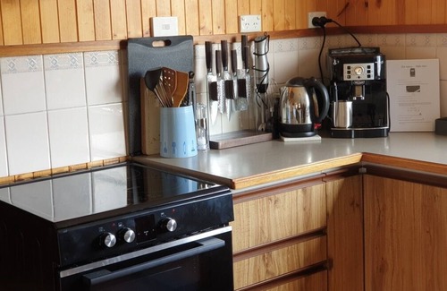 Tods Corner House | Great Lake: Unique, Secluded and Breathtaking Highland Views