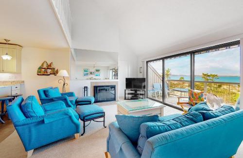 Maple City Apartment | Great Lakes 49 50