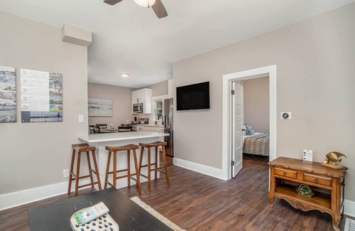 Michigan City Apartment | Great Lakes Getaway-Lower Unit - Near Outlet Mall