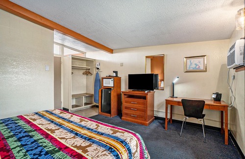 South Haven Hotel | Great Lakes Inn and Suites