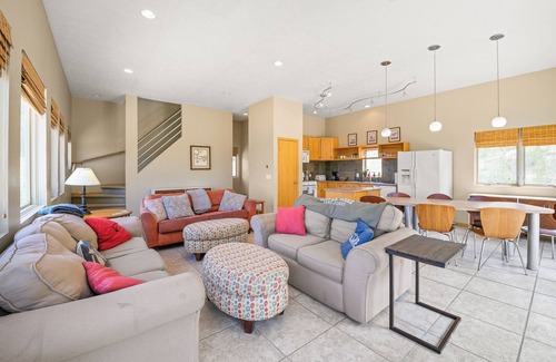 Shelby House | Great Lakes Villa with Private Shared Beach Access