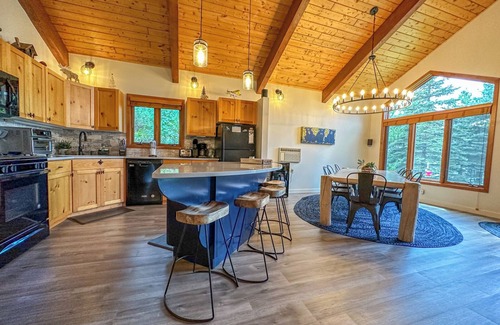 Grand Marais House | Great lakeside home for outdoor fun by Devil Track Lake near Grand Marais, MN.