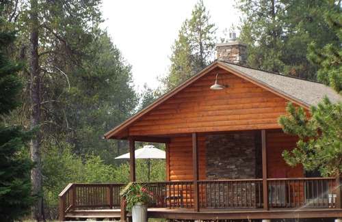 Trout Creek Cabin | Great little cabin in woods.