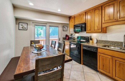 Cottonwood Heights House | Great location near mountains & downtown