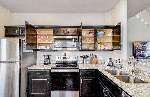 Fredericksburg House | Great Location - .6 Miles from Main St