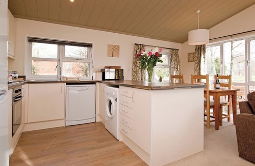 Narberth Ski Chalet | Great location and well-equipped lodge set in mature and beautiful gardens.