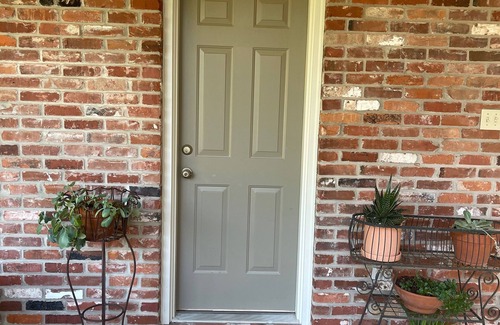 Shreveport House | Great location close to Long Lake, Provenance, Southern Trace, Ellerbe Rd. area