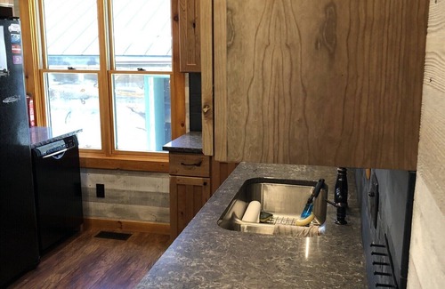 Luther Cabin | Great Location For ORV/Snowmobiling, Hunting and Fishing