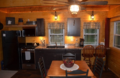 Meadville House | Great location for your autumn getaway!