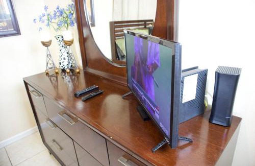 Tampa House | Great Location near Downtown & Airport