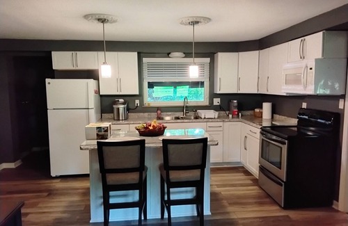 Mason House | Great location off I-71 exit 25 Mason Ohio. 10 min to Kings Island/city center