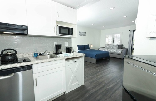 Florida Center Condo | GREAT LOCATION RESORT STUDIO NEAR FL ATTRACTIONS❤