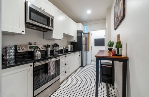 Central City Apartment | Great Location Safe Close to U of U Fast Internet