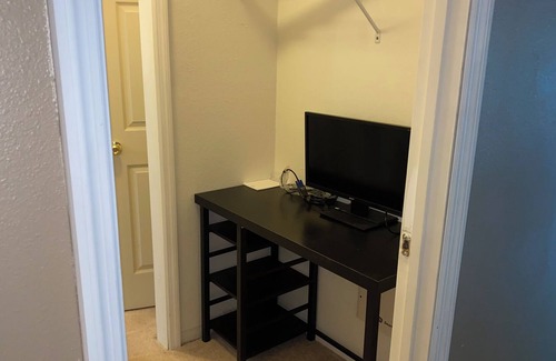 Kissimmee House | Great location!
