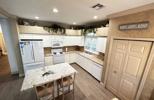 Estero House | Great Location! W of SR41 and within walking distance to the best attractions