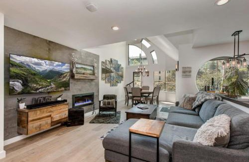 Deer Valley House | Great Location! Walk to Main Street- 3BR Townhouse