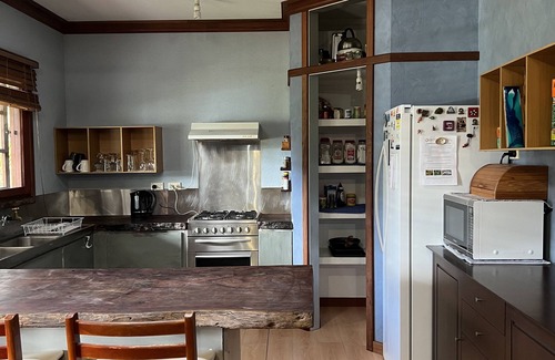 Bremer Bay House | Great location, walking distance to beach, shops and pub.