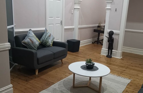 Windermere House | Great location