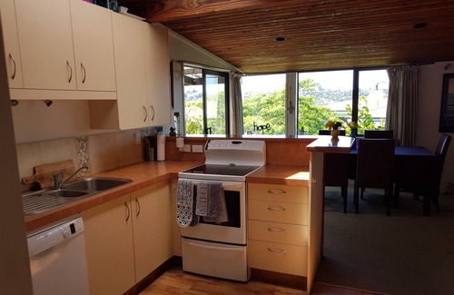 Tauranga House | Great Matua Family Home
