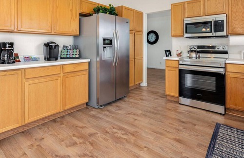 Northwest Reno House | Great Modern 2-Story Home in Reno