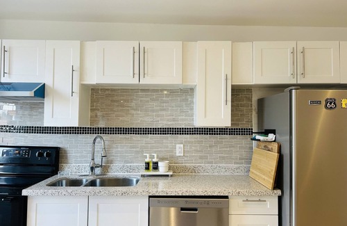 Grimsby Apartment | Great Natural Light apartment in Historic Building