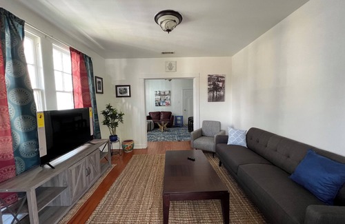 Bayou St. John Apartment | Great neighborhood in NewOrleansnear city park
