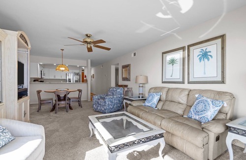 Pine Knoll Shores Condo | Great Oceanfront Condo! 2 BR with WiFi and pools!