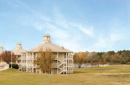 Conroe Apartment | Great place with pool + Kitchen - 2BD/2BA