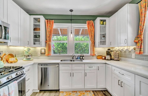 Grandview Heights House | Great Pool House/Walk to Convention Center and Downtown