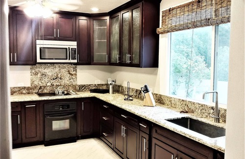 Waimanalo House | Great Price! 1000sf Gated New House Steps from Waimanalo Beach