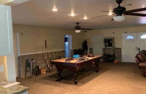 Sunrise Manor House | Great Private Room With Private Bathroom in Central Vegas Location