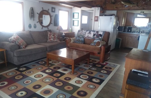 Frontenac Cottage | Great quiet cottage, river/channel/ship views, large Deck and Dock. No FEES!
