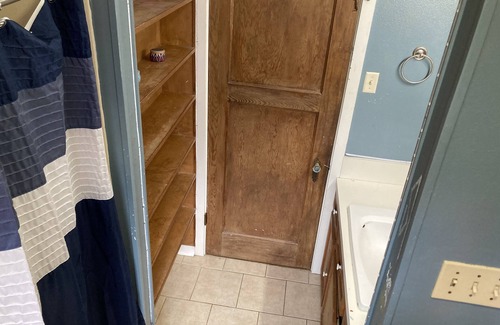 Central House | Great quiet place with one bedroom choices of a twin or full size bed.