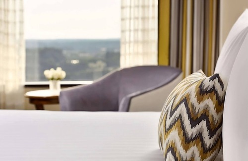 Gwinnett Place Resort | Great Relaxing Overnight Stay! Spacious unit located in the heart of Duluth
