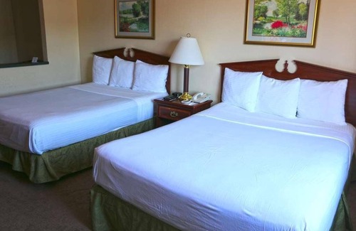 Kelso House | Great Relaxing Overnight Stay in GuestHouse Kelso Longview! 3 Convenient Units