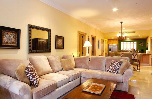 Los Cabos Condo | GREAT REVIEWS! AWARDED TOP CABO RENTAL! Upgraded, High Floor, View, 2Bdrm, 3Bath