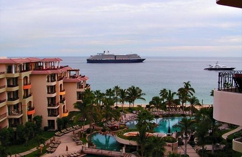 Los Cabos Condo | GREAT REVIEWS! AWARDED TOP CABO RENTAL! Upgraded, High Floor, View, 2Bdrm, 3Bath