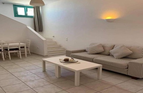 Imerovigli Villa | Great Santorini Villa | Villa Ammos | Air Conditioning | 2 Bedrooms | Thira