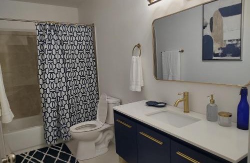 Ringgold House | Great spot at I-75 and Battlefield Pkwy