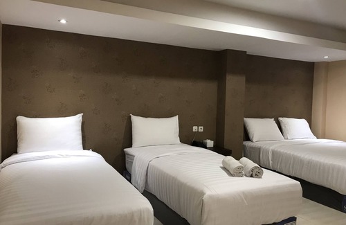 Malang Bed & Breakfast | Great Star Premium Homestay