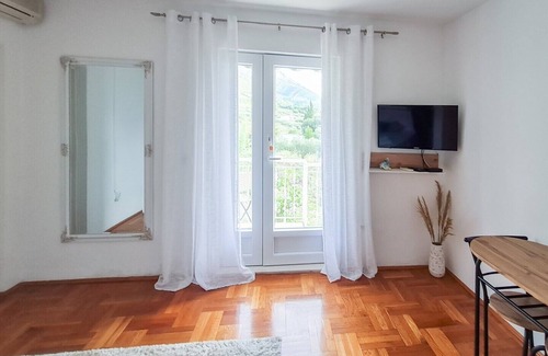Viganj Apartment | Great Studio Apartment with excellent location, just 50m from the sea!